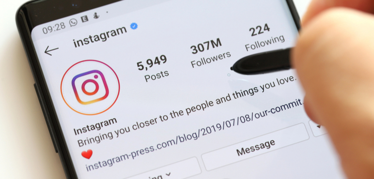 رابط المشاركة في السيرة الذاتية على Instagram