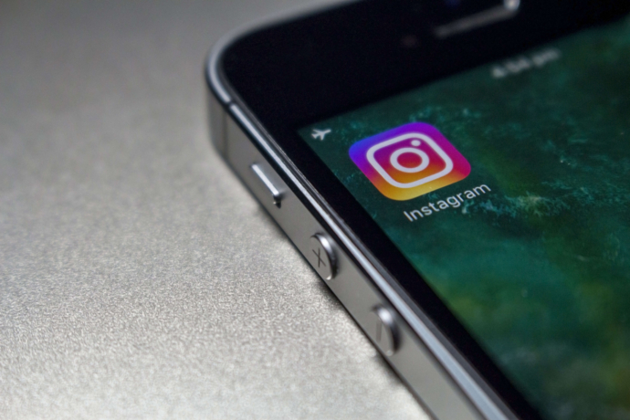 دليل خطوة بخطوة لإنشاء منشور على Instagram في عام 2021