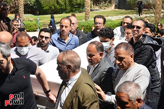 مسؤولون وشخصيات عامة يحضرون جنازة الدكتور أحمد فتحي سرور (3)
