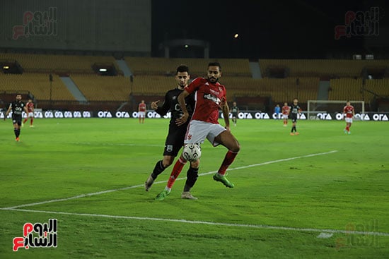 محمود كهربا خلال المباراة
