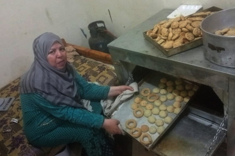 ****الداخلية****"كعك العيد في مصر بنكهة فلسطينية