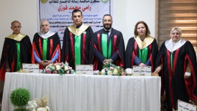 اجراء مناقشة رسالة ماجستير في كلية طب المستنصرية حول المرضى المصابين بالعملقة