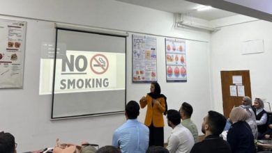 كلية طب المستنصرية تقيم محاضرة عن تأثير التدخين وضرورة الاقلاع عنه