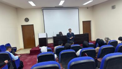 كلية طب المستنصرية تقيم محاضرة عن بالهمة تصل الى القمة