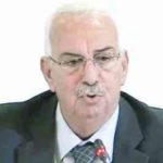 تهنئة حميد سعيد لنيله جائزة العويس
