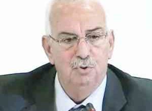 تهنئة حميد سعيد لنيله جائزة العويس