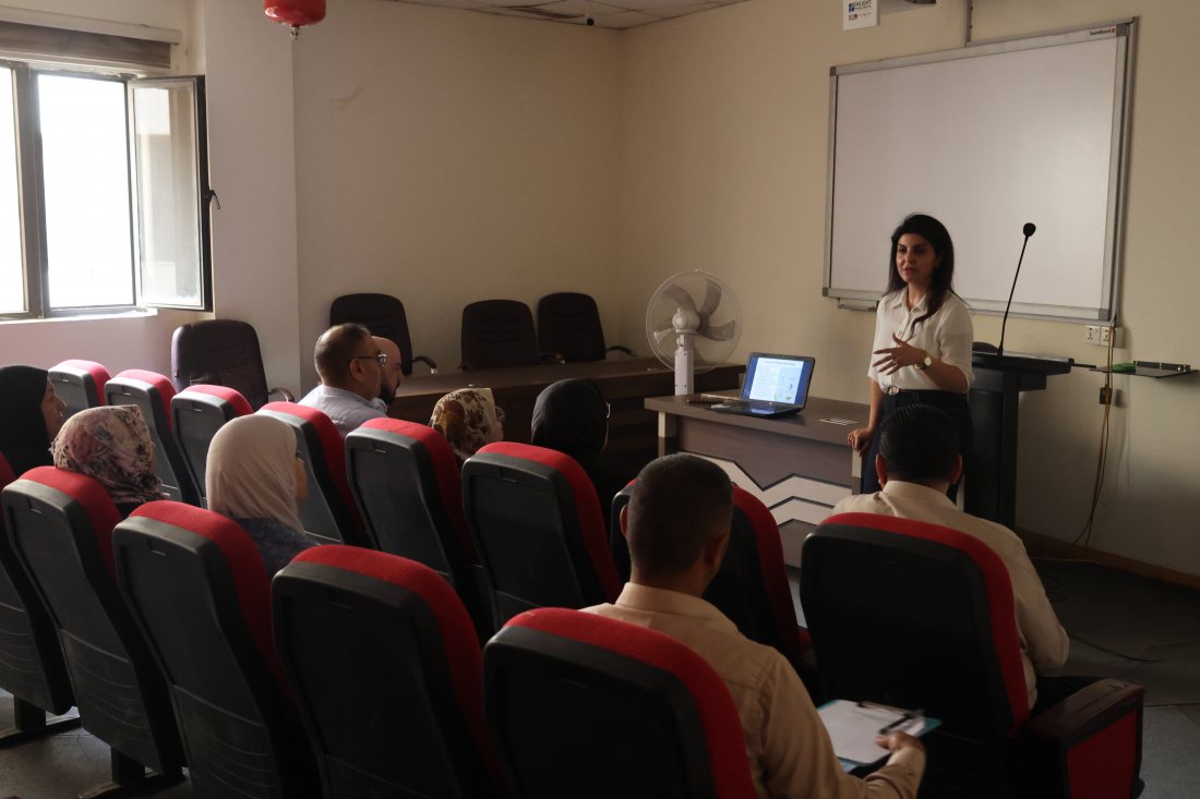 كلية طب المستنصرية تقيم محاضرة علمية عن ظاهرة الاحتباس الحراري العالمي كلية طب المستنصرية تقيم محاضرة علمية عن ظاهرة الاحتباس الحراري العالمي