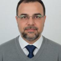 التبلد الأخلاقي..حين يرتدي العُري أثواب الفضيلة التبلد الأخلاقي..حين يرتدي العُري أثواب الفضيلة