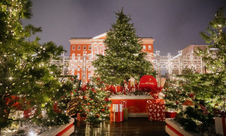 موسكو تدعو زوّارها لخوض تجربة شتوية استثنائية في مهرجان “الرحلة إلى عيد الميلاد” موسكو تدعو زوّارها لخوض تجربة شتوية استثنائية في مهرجان “الرحلة إلى عيد الميلاد”