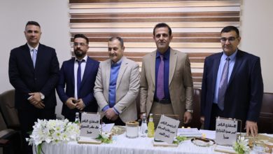 مناقشة بحث بورد في كلية طب المستنصرية حول فعالية وسلامة استخدام مادة الهيدروجين بيروكسيد خلال عملية استئصال اللوزتين مناقشة بحث بورد في كلية طب المستنصرية حول فعالية وسلامة استخدام مادة الهيدروجين بيروكسيد خلال عملية استئصال اللوزتين