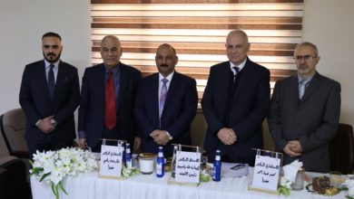 مناقشة بحث بورد في كلية طب المستنصرية حول مقارنة دور فتيلة السفراتول مناقشة بحث بورد في كلية طب المستنصرية حول مقارنة دور فتيلة السفراتول