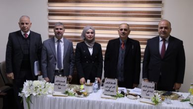 مناقشة بحث بورد في كلية طب المستنصرية حول تأثير وزن الجسم لدى الأطفال الخاضعين لعملية استئصال اللوزتين والغدانيات مناقشة بحث بورد في كلية طب المستنصرية حول تأثير وزن الجسم لدى الأطفال الخاضعين لعملية استئصال اللوزتين والغدانيات