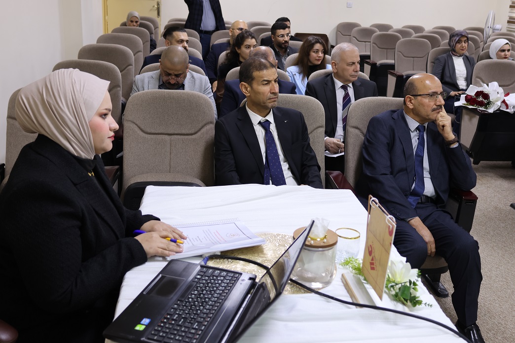 مناقشة بحث بورد في كلية طب المستنصرية حول مضاعفات عملية استئصال الحنجرة الكلي مناقشة بحث بورد في كلية طب المستنصرية حول مضاعفات عملية استئصال الحنجرة الكلي