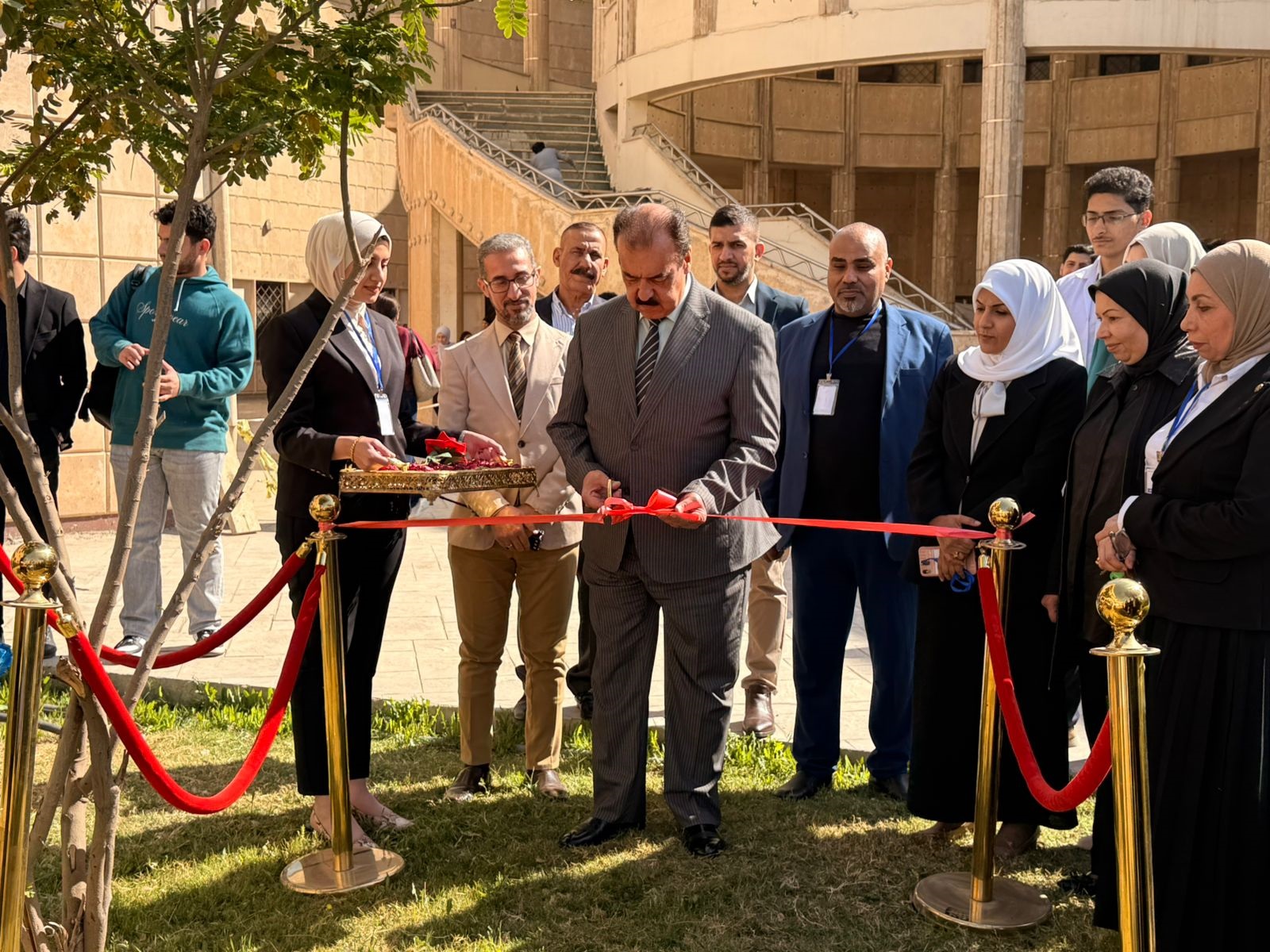 كلية طب المستنصرية تقيم معرضاً علمياً للطفيليات الطبية كلية طب المستنصرية تقيم معرضاً علمياً للطفيليات الطبية