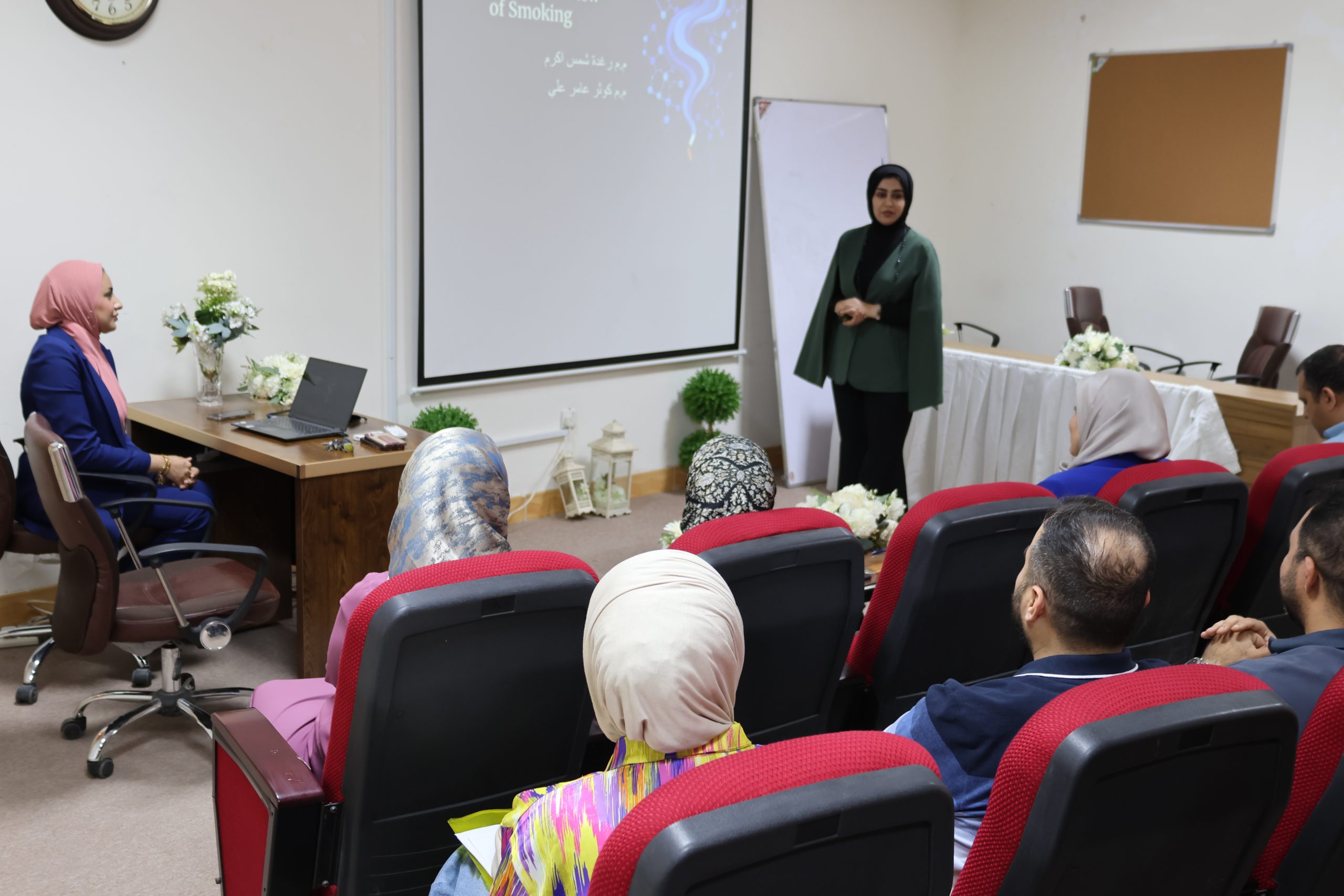 محاضرة علمية في كلية طب المستنصرية عن ظاهرة التخريب الصامت الناتجة عن التدخين محاضرة علمية في كلية طب المستنصرية عن ظاهرة التخريب الصامت الناتجة عن التدخين