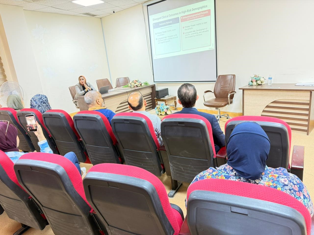 كلية طب المستنصرية تقيم محاضرة علمية عن الطفيلي المائي الخفي ومخاطره على صحة الانسان كلية طب المستنصرية تقيم محاضرة علمية عن الطفيلي المائي الخفي ومخاطره على صحة الانسان
