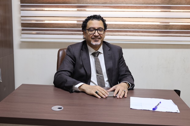 تدريسي في كلية طب المستنصرية يتحدث عن الخلايا الجذعية وإصابات الحبل الشوكي تدريسي في كلية طب المستنصرية يتحدث عن الخلايا الجذعية وإصابات الحبل الشوكي